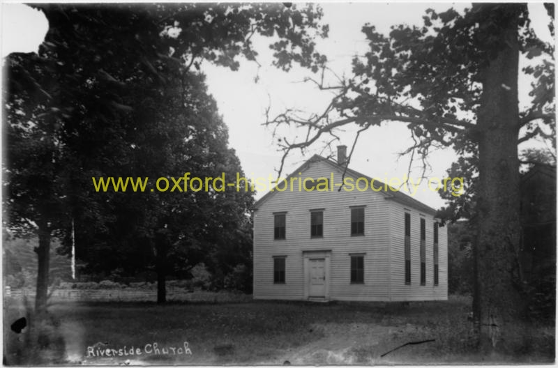 075_Riverside-Stevenson-note-cemetery-fence-at-left_2012-PF.jpg