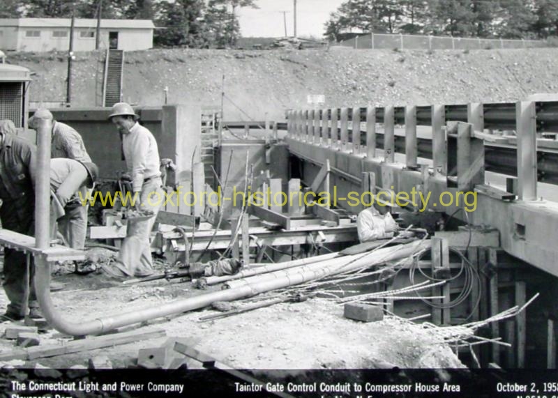 1958_10-02_Taintor-Gate-Control-Conduit-to-Compressor-House-Area_Looking-NE_DSC03822_2012-PF.jpg