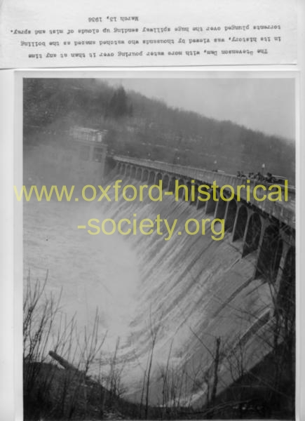 732_stevenson-dam-at-highest-flow_2012-PF.jpg